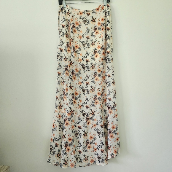 Free People Femme Edge Bohemian Maxi Skirt in Ivory Combo Size 10 - Picture 12 of 16